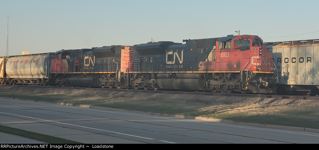 CN 8933 CN 8958